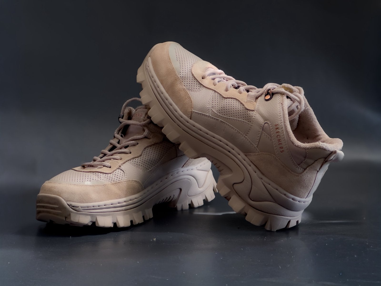 Skechers Street Blox Kewl – maat [39-40] – goede staat, Beige, Ophalen of Verzenden, Sneakers of Gympen, Zo goed als nieuw