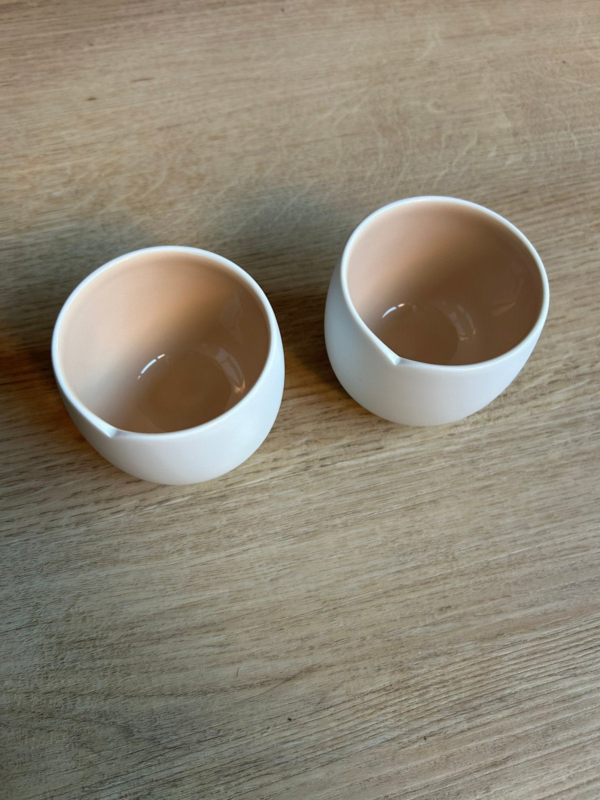 Nespresso Origin 2 lungo kopjes wit zgan, Huis en Inrichting, Keuken | Servies, Overige merken, Ophalen of Verzenden, Zo goed als nieuw