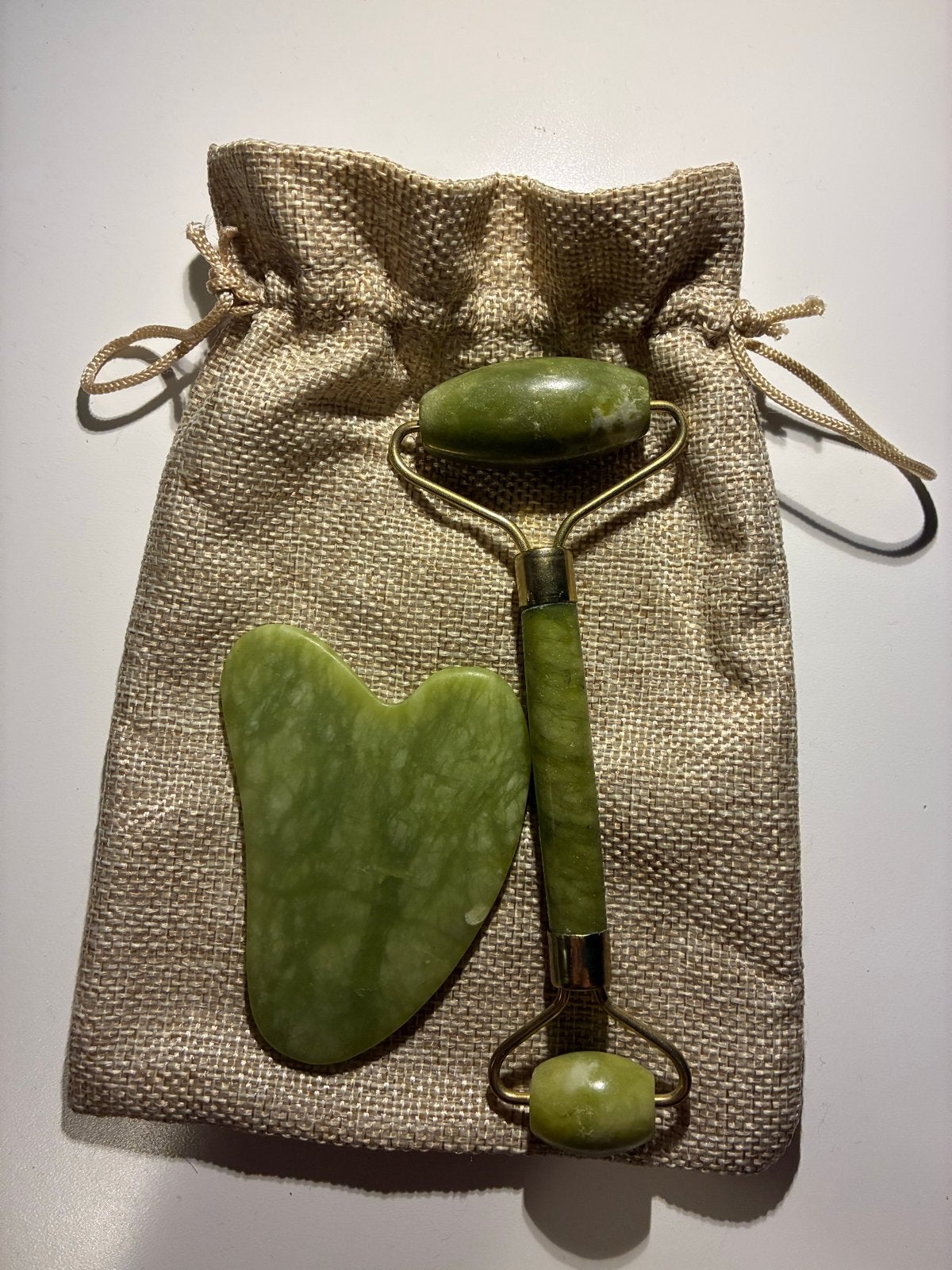 Jade Gezichtsroller & Gua Sha Set, Ophalen of Verzenden, Nieuw, Gehele gezicht, Verzorging