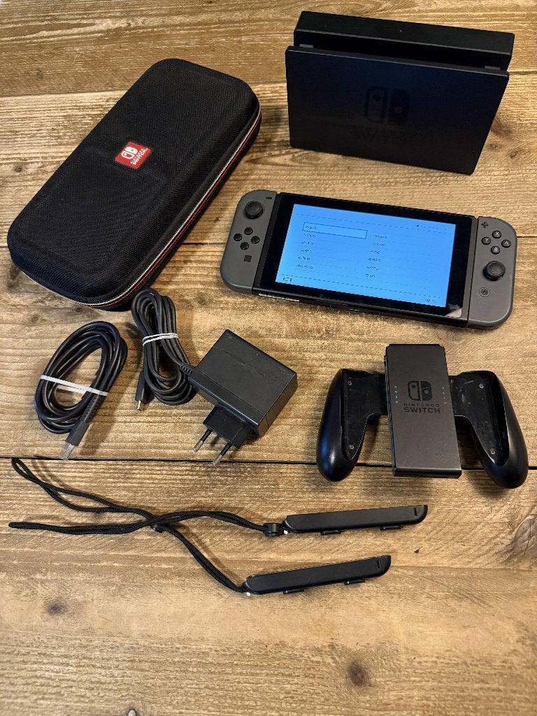 Nintendo Switch (1e generatie) met doos en beschermhoes, Ophalen of Verzenden, Gebruikt, Met 1 controller, Switch Original