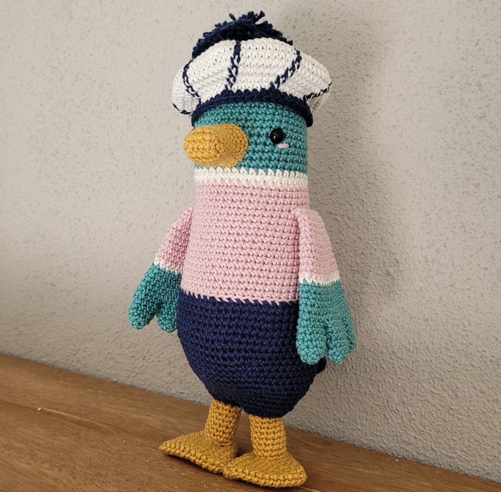 Gehaakte eend James knuffel, Handgemaakt, Nieuw, Ophalen of Verzenden, Middelgroot (20 tot 80 cm)
