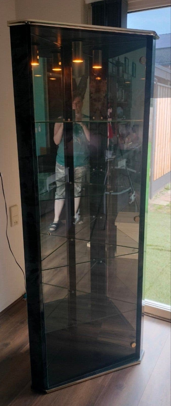 hoekkast vitrinekast, Huis en Inrichting, Ophalen, Gebruikt, 50 tot 100 cm, 150 tot 200 cm