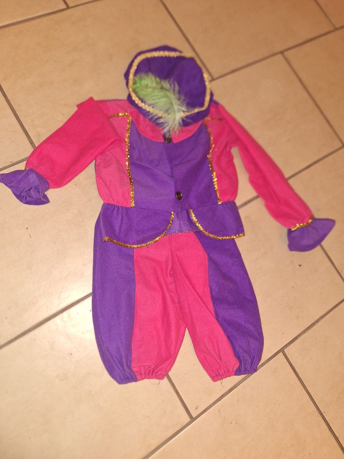 Pietenpak roze/paars voor kinderen (6-8 jaar), Ophalen, Gebruikt, 122 t/m 128, Jongen of Meisje