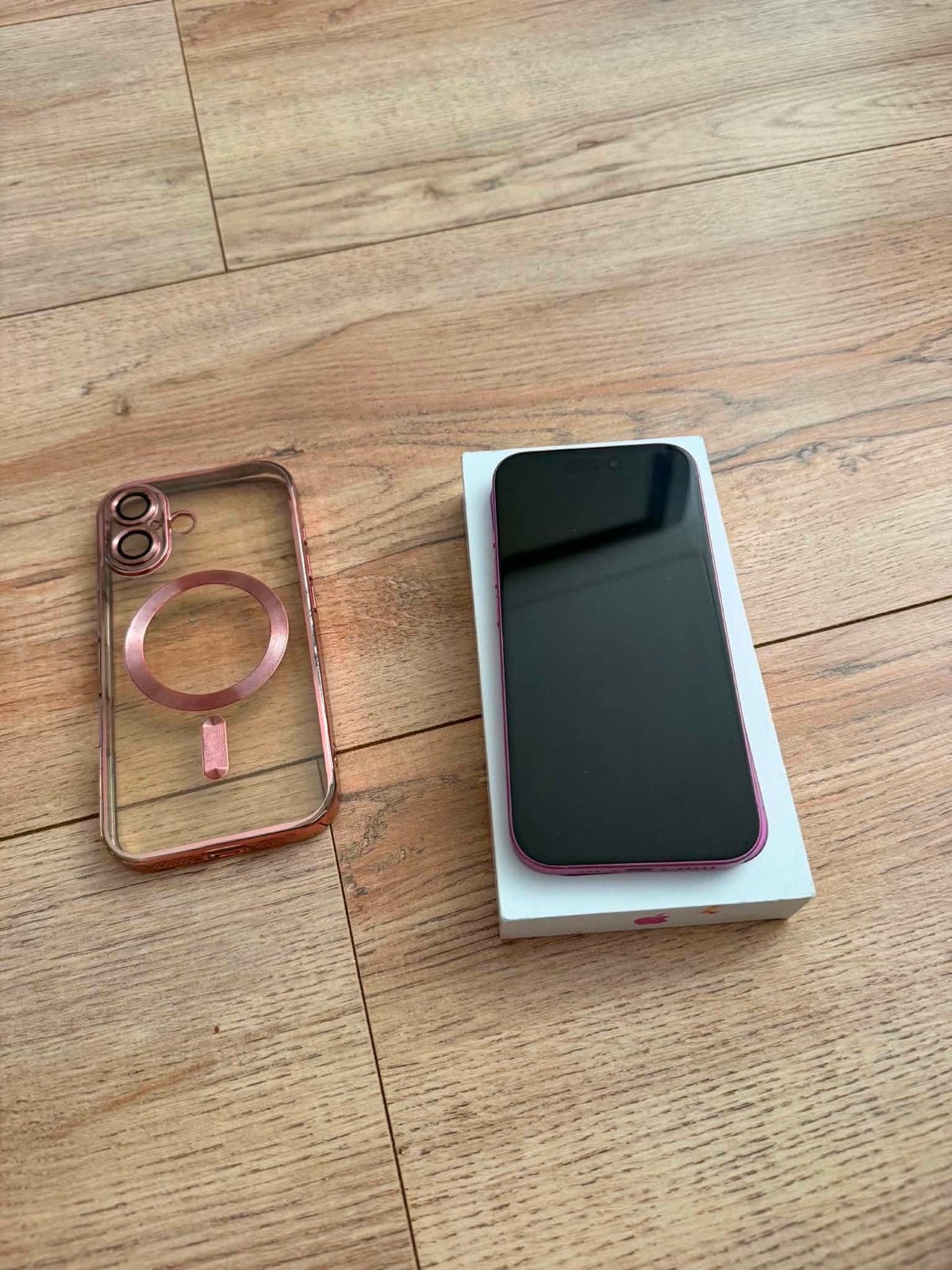 iPhone 16 - Roze, Zonder abonnement, Ophalen, 128 GB, IPhone 16, Zo goed als nieuw