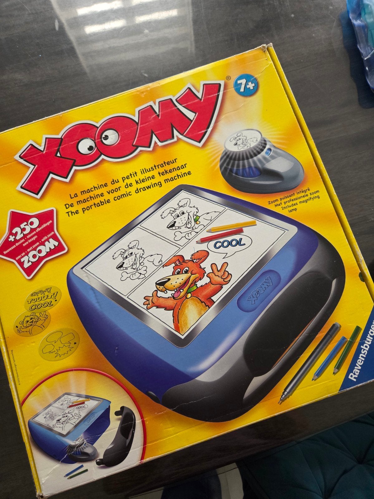 Xoomy tekenset voor de kleine illustrator, Ophalen of Verzenden, Gebruikt, Knutselen