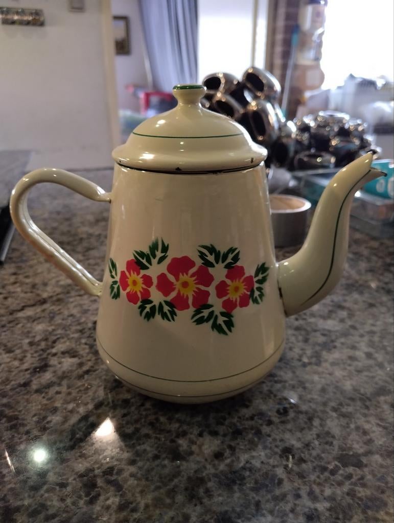 Emaille koffiepotten en voorraadpotten, Antiek en Kunst, Antiek | Emaille, Ophalen of Verzenden