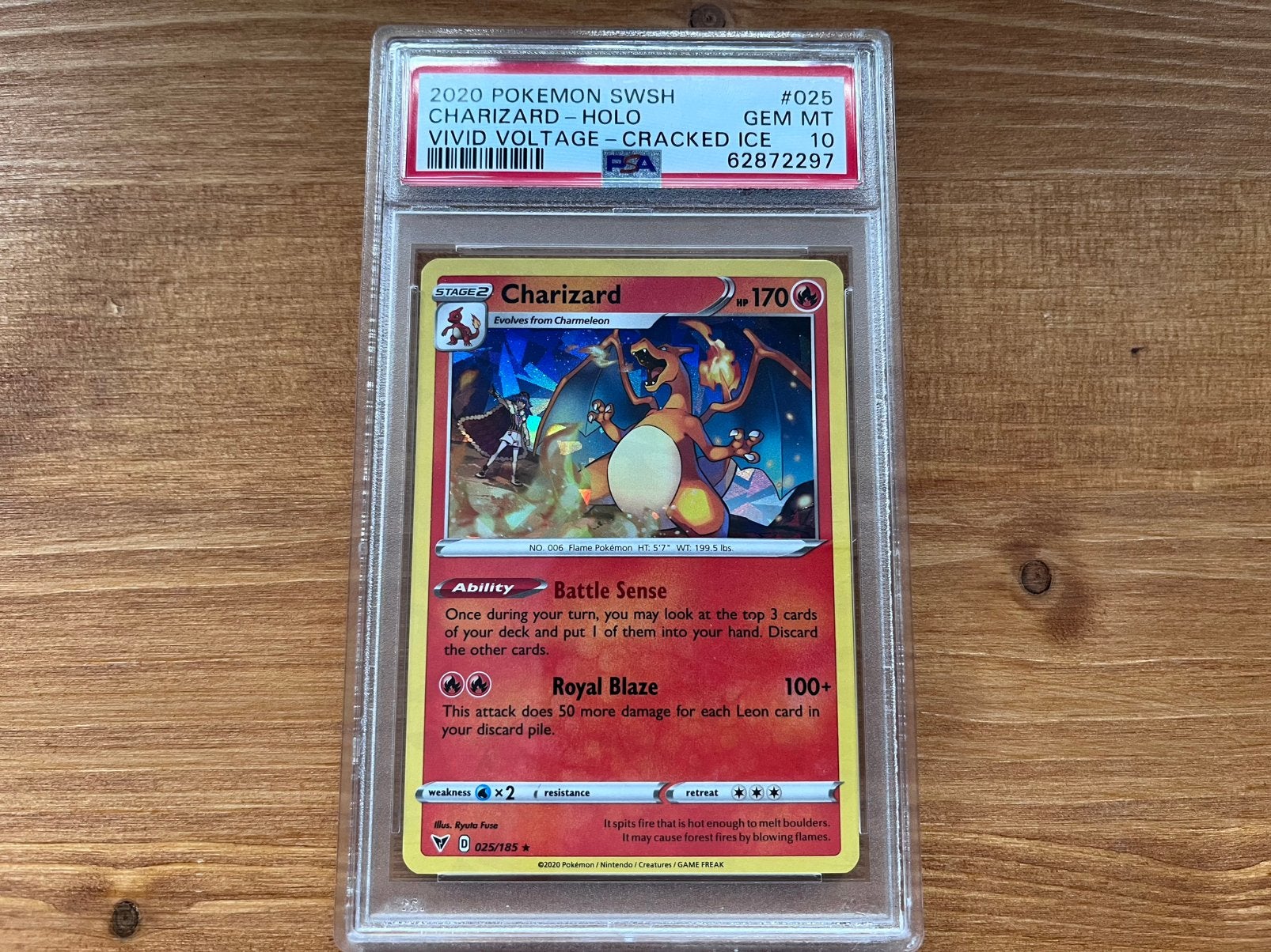 Charizard Vivid Voltage 025 PSA10 pokemon kaart, Ophalen of Verzenden, Zo goed als nieuw