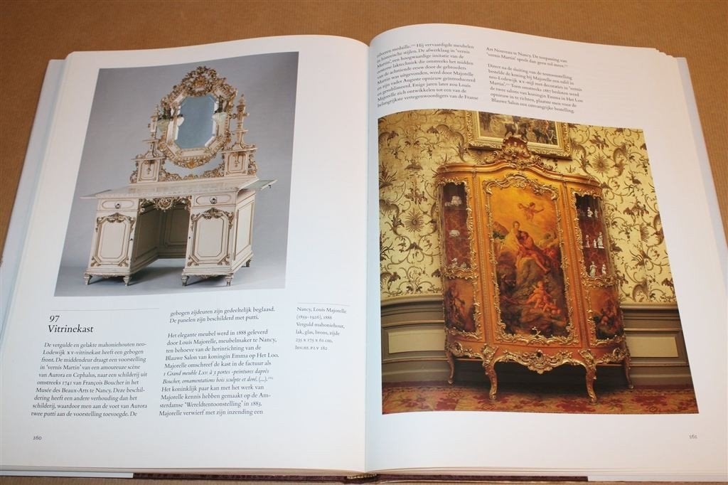 Paleis Het Loo — Catalogus van 19e-eeuws Hofmeubilair, Boeken, Ophalen of Verzenden, Gelezen