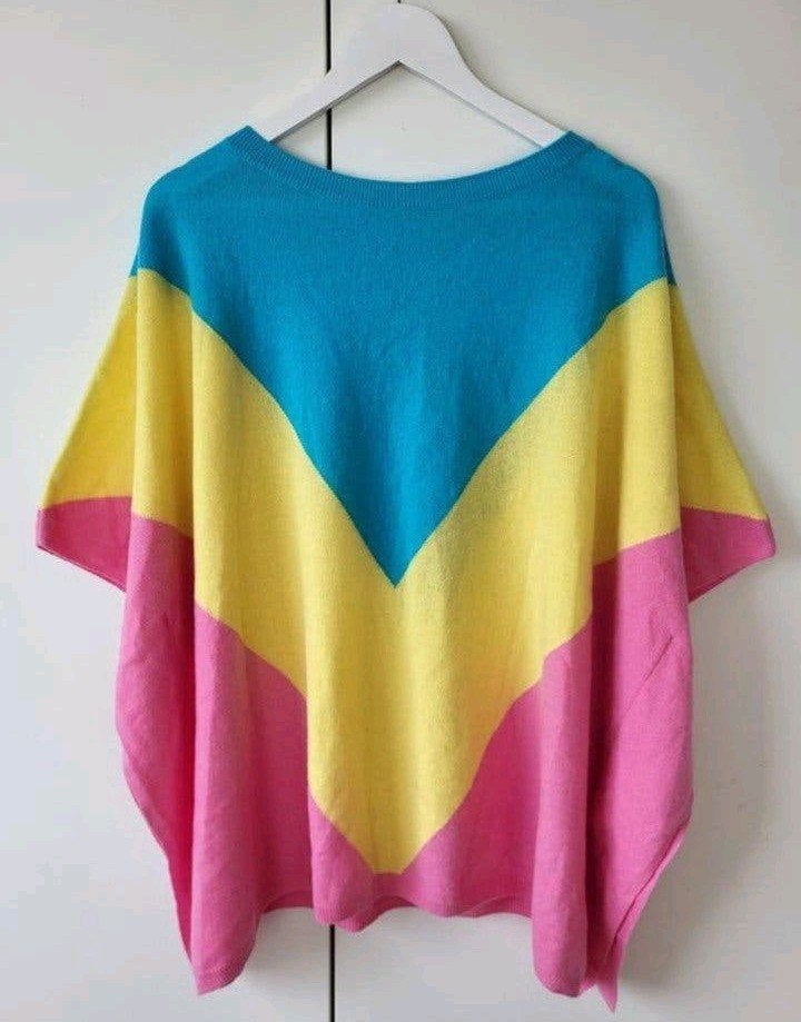 Interdee cashmere poncho trui in maat 42/44 NIEUW, Maat 42/44 (L), Nieuw, Ophalen of Verzenden, Overige kleuren