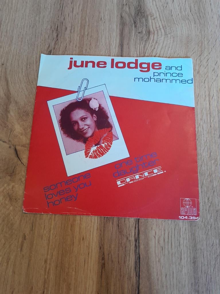 June lodge 7 inch someone loves you honey, Cd's en Dvd's, Vinyl Singles, Ophalen of Verzenden, Zo goed als nieuw, Pop