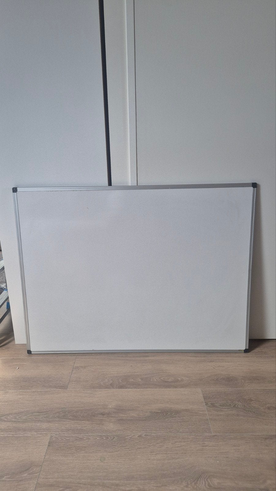 BI-OFFICE Whiteboard wit 120x90 cm goede staat, Ophalen of Verzenden, Zo goed als nieuw, Magneetbord