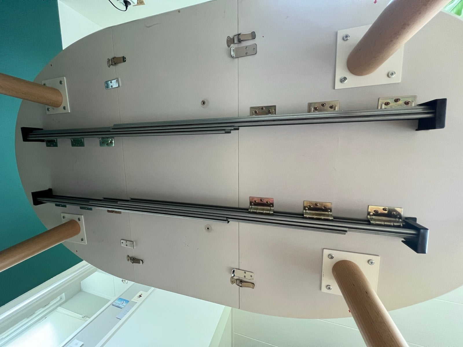 Foto 4 van Uitschuifbare eettafel Kave Home Oqui (120-200 cm)