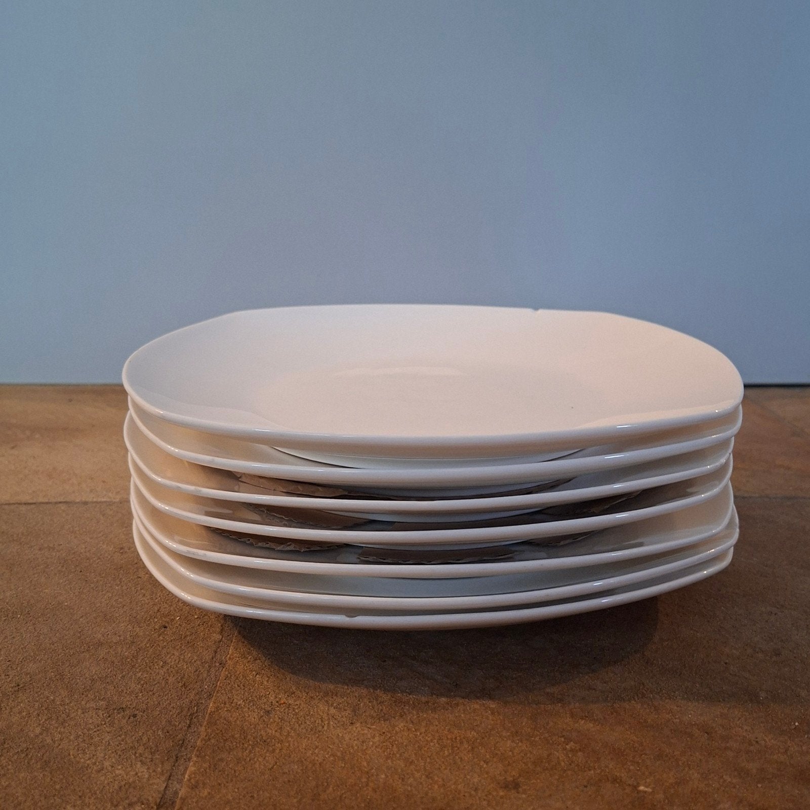 Set van 7 grote, platte dinerborden van Intermezzo, Emté, Huis en Inrichting, Ophalen, Gebruikt, Overige merken, Bord(en)