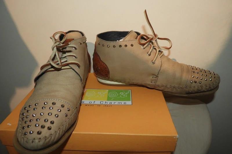 Karma Of Charme enkel hoge veter schoenen studs 41, Kleding | Dames, Karma of charme, Verzenden, Beige, Sneakers of Gympen