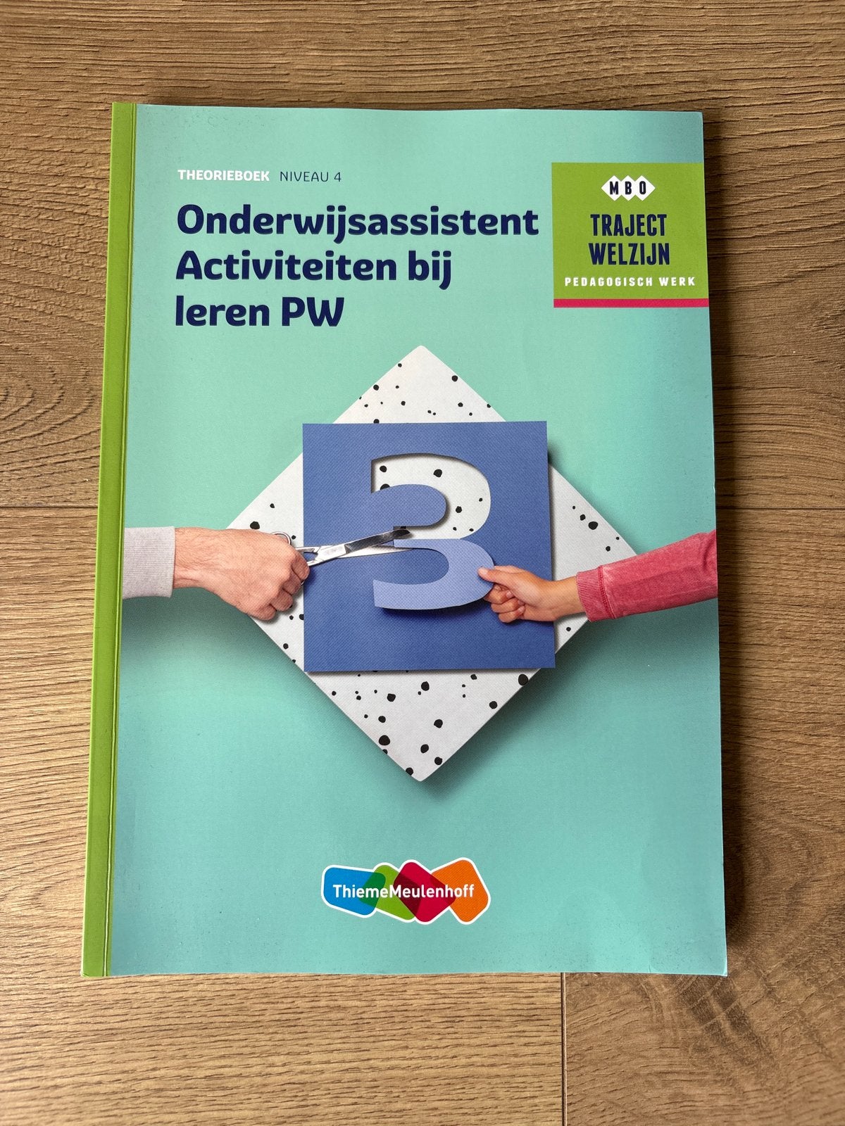 Onderwijsassistent Activiteiten bij leren PW - MBO Niveau 4, Ophalen of Verzenden, Gamma, Zo goed als nieuw, MBO