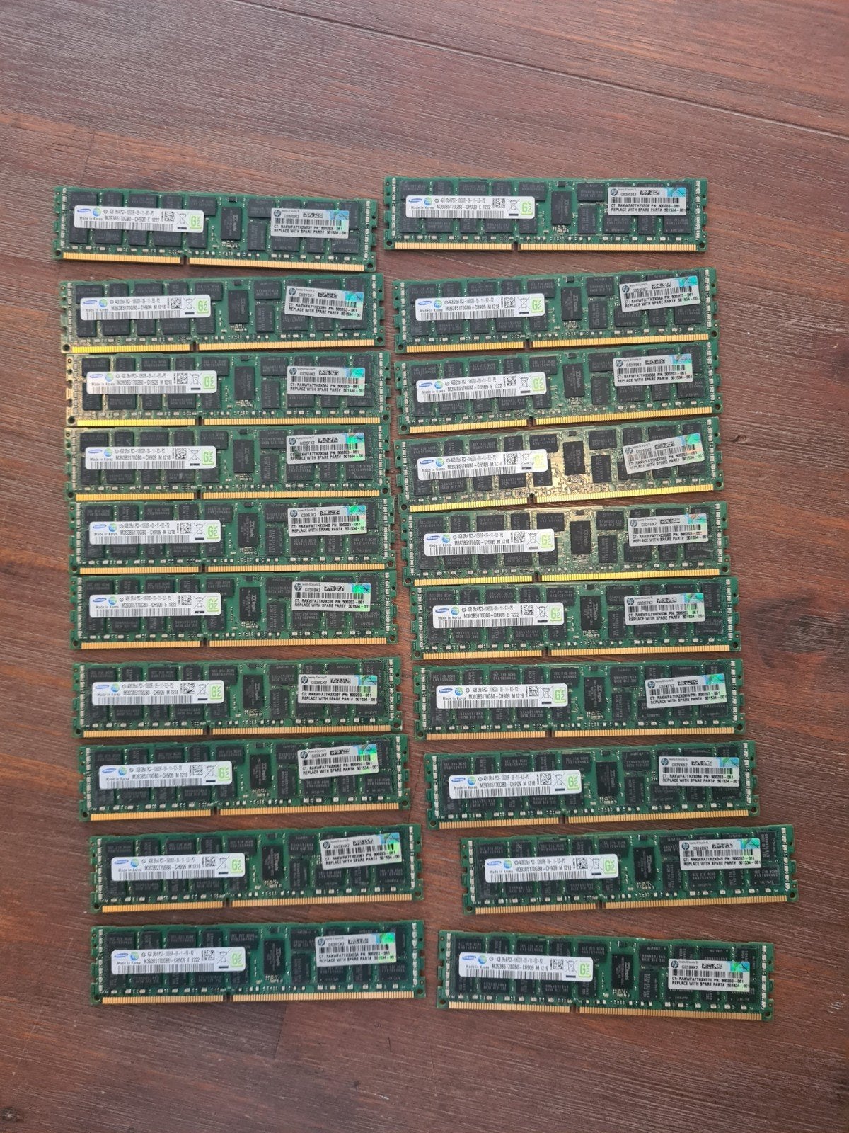 20x 4GB Samsung 10600R DDR3 Server RAM Geheugen, Gebruikt, Server, DDR3, Ophalen of Verzenden