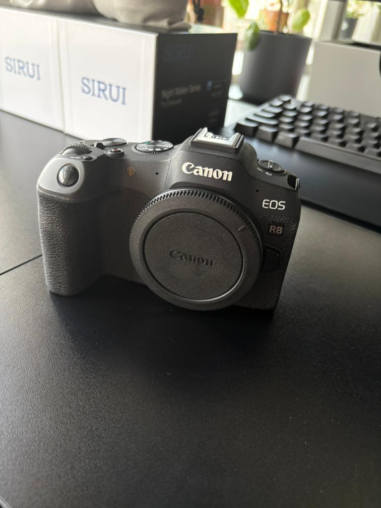 Canon EOS R8 Body, Ophalen of Verzenden, Zo goed als nieuw, Canon, Geen optische zoom