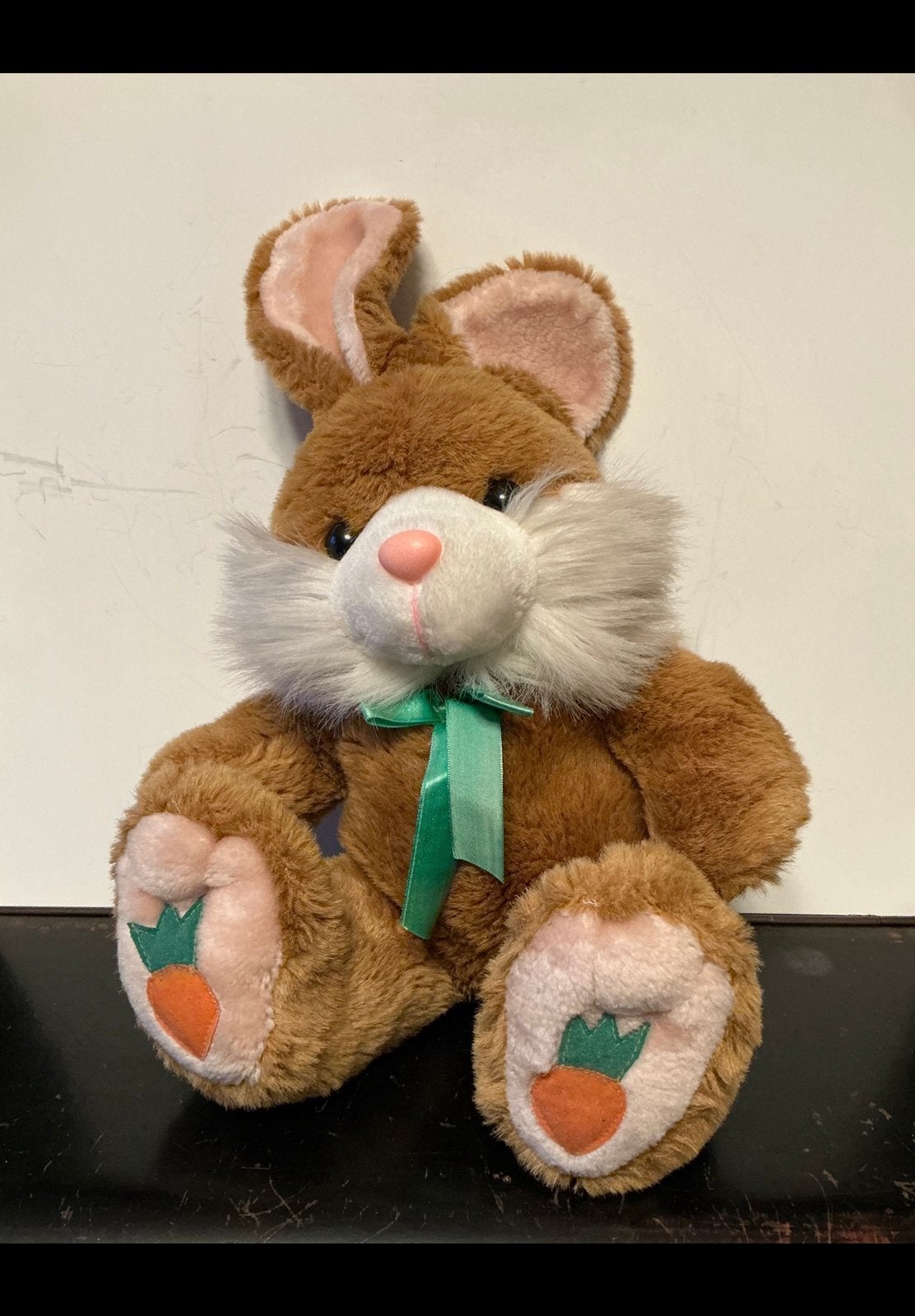 Een zachte knuffel als haas of konijn. Hij is tweede hands., Ophalen of Verzenden, Zo goed als nieuw, Konijn
