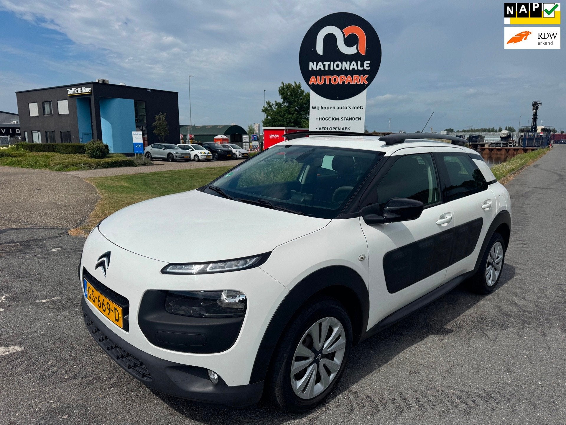 Citroen C4 Cactus | 2015 | 1.2 PureTech Business | APK | Exp, Voorwielaandrijving, Gebruikt, 1199 cc, 82 pk