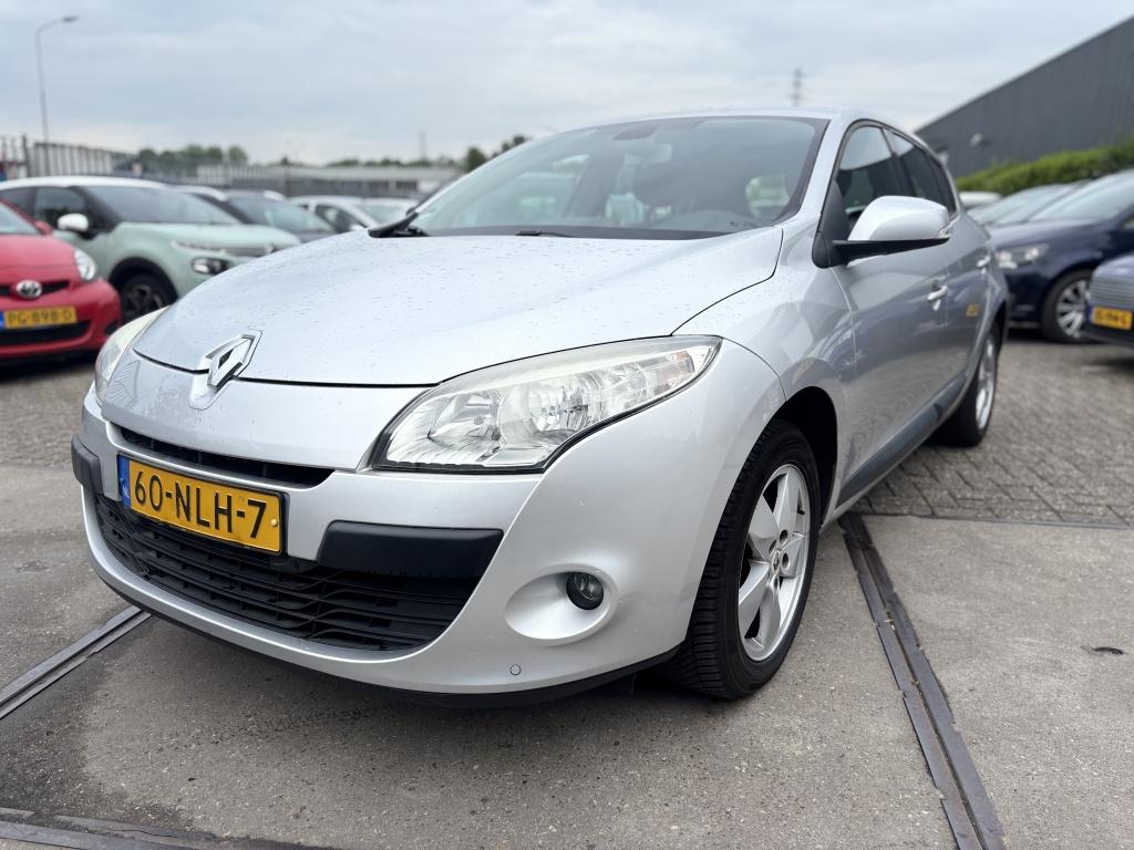 Renault Mégane 1.6 Dynamique!NAVI!CLIMA! (bj 2010), Auto's, Renault, Bedrijf, Te koop, Mégane, ABS, Airbags, Airconditioning, Alarm