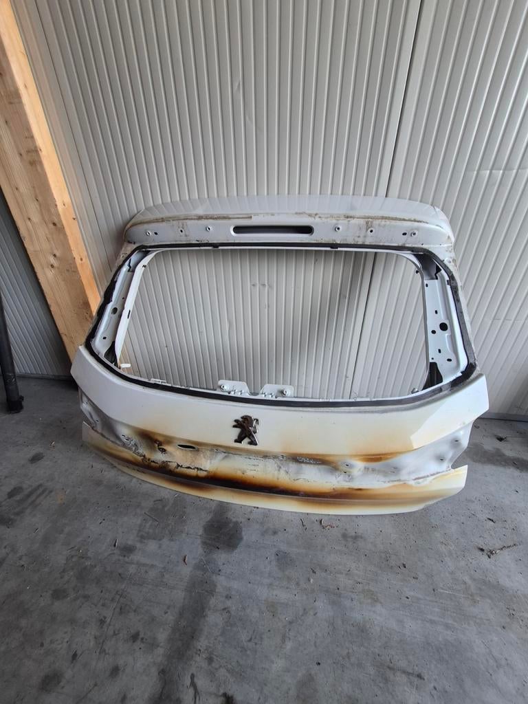 Achterklep Peugeot 208 gt vanf 2019, Ophalen, Voor, Peugeot, Achterklep