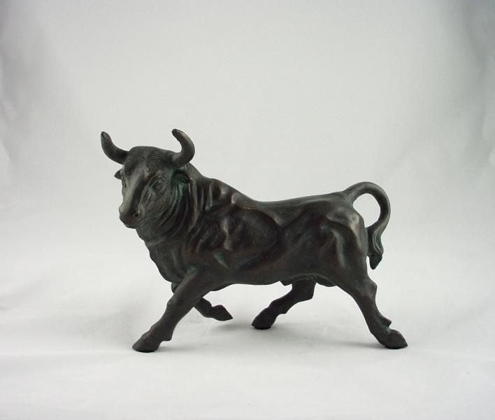 Nieuw verbronsd kunst beeld stier / rund., Ophalen of Verzenden, Beeld