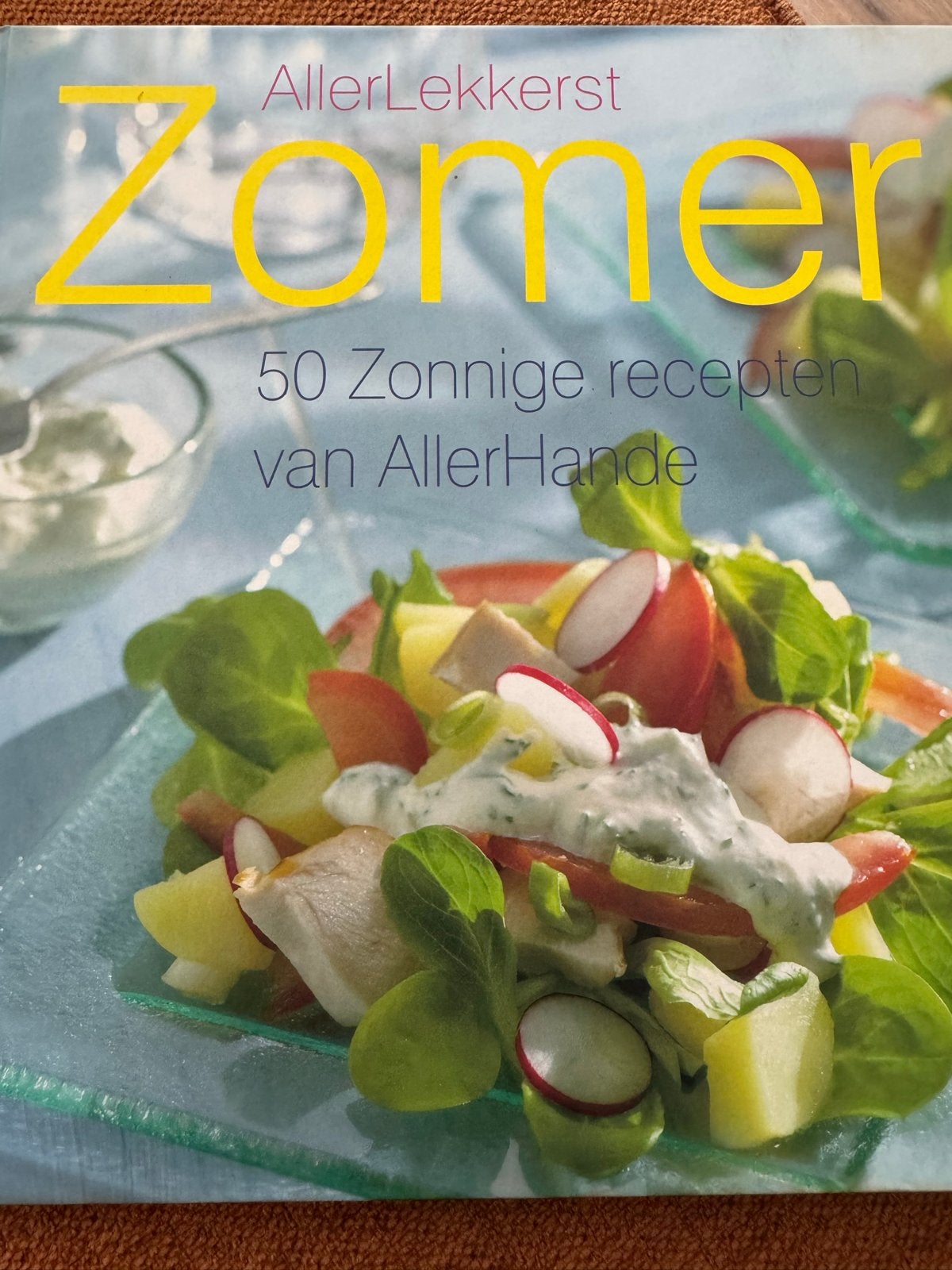 Allerlekkerst Zomer: 50 Zonnige recepten van AllerHande, Ophalen of Verzenden, Zo goed als nieuw, Overige gebieden, Hoofdgerechten
