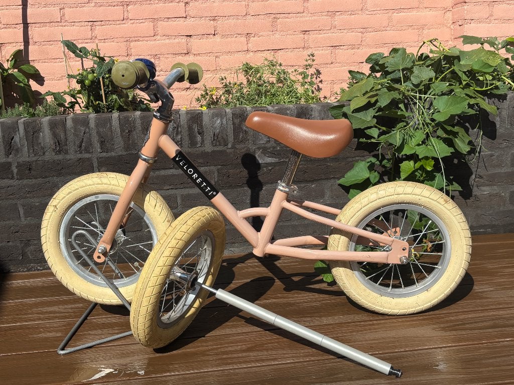 Veloretti loopfiets Tricycle incl. Standaard, Fietsen en Brommers, Fietsen | Kinderfietsjes, Ophalen, Zo goed als nieuw, Minder dan 16 inch