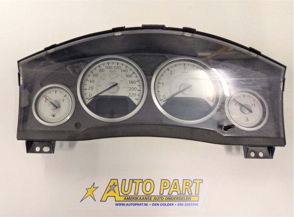Chrysler Voyager dashboard klok 2009, Auto-onderdelen, Dashboard en Schakelaars, Gebruikt, PO Box 21-8004 | Auburn Hills, MI 48321-8004