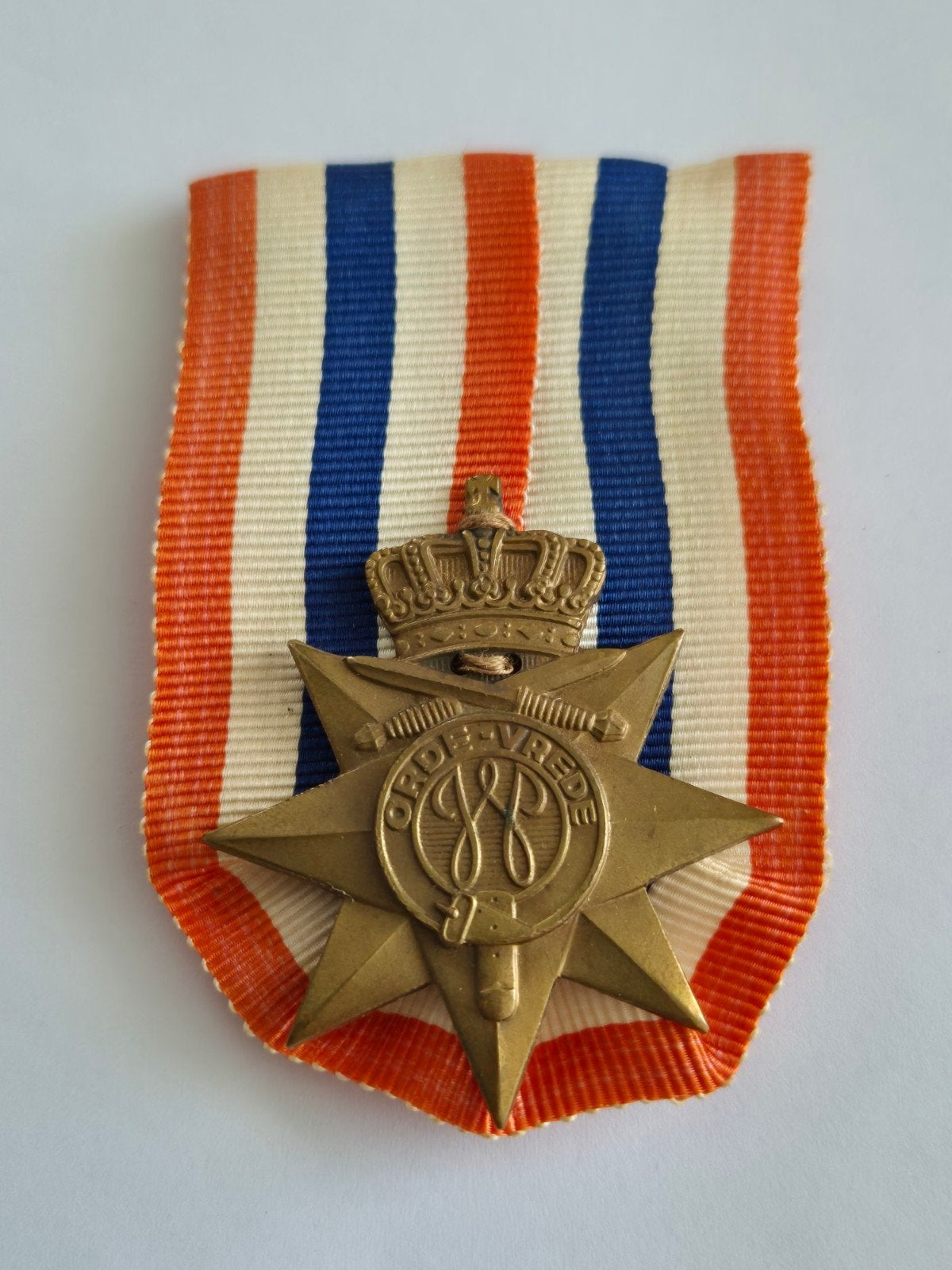 Medaille ereteken voor Orde en Vrede NL Indie KNIL, Verzamelen, Militaria | Algemeen, Ophalen of Verzenden, Landmacht, Nederland