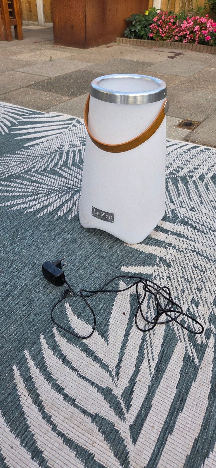 Le Zen Champagne Koeler met Speaker en LED-verlichting, Ophalen of Verzenden, Gebruikt