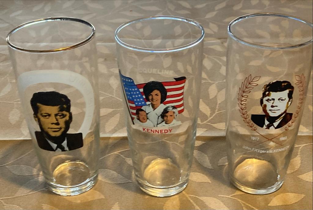 Set van 3 vintage bierglazen John en Jacqui Kennedy jaren '6, Ophalen