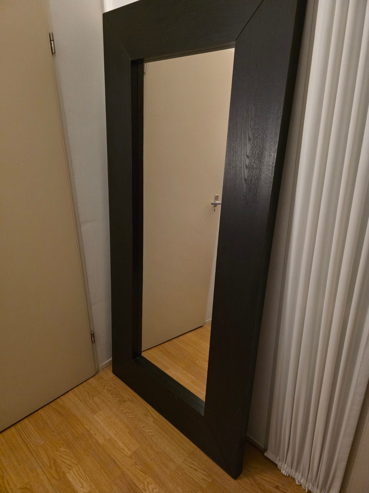 Grote spiegel, ikea mongstad, Ophalen, Zo goed als nieuw, 75 tot 100 cm, 150 tot 200 cm