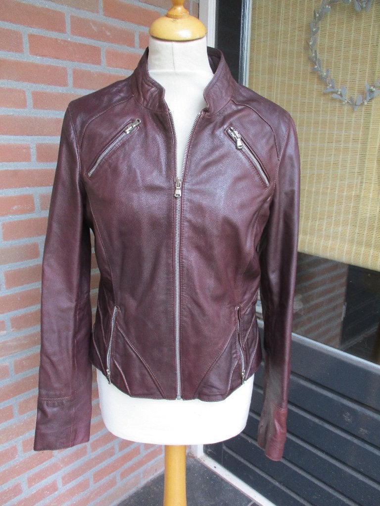 Arma, size 38, Maat 38/40 (M), Verzenden, Zo goed als nieuw, Jasje