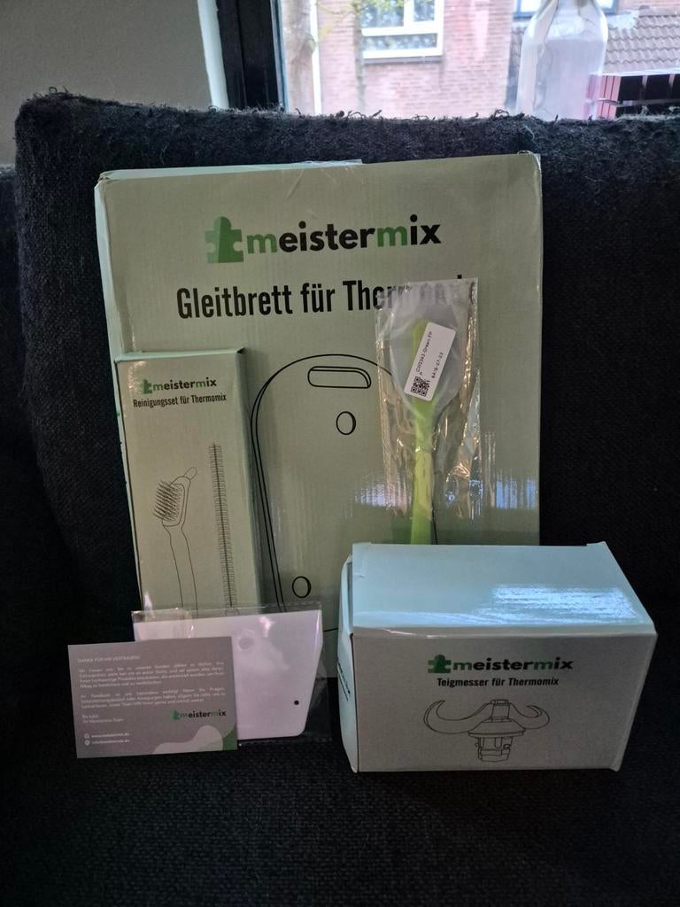Meistermix schuifplank, deegmes en reinigingsset, Huis en Inrichting, Overige typen, Nieuw, Ophalen of Verzenden, Metaal