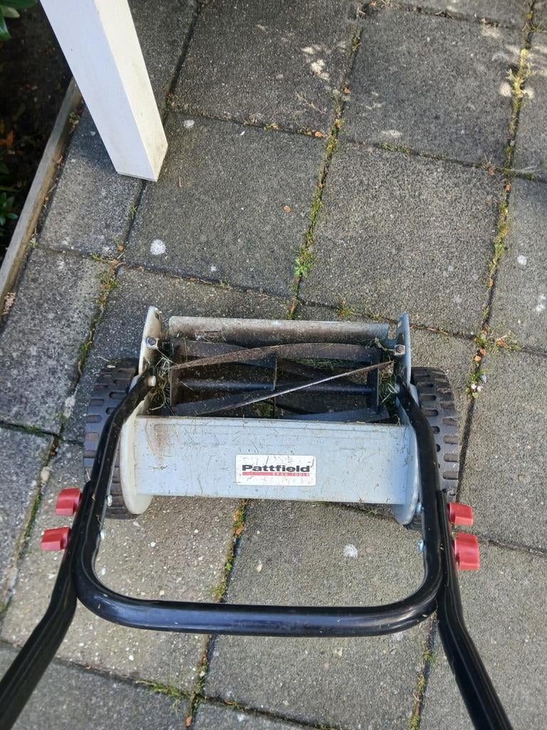 Pattfield Kooimesmaaier - Handgrasmaaier, Tuin en Terras, Gebruikt, Handgrasmaaier, Minder dan 30 cm, Ophalen of Verzenden