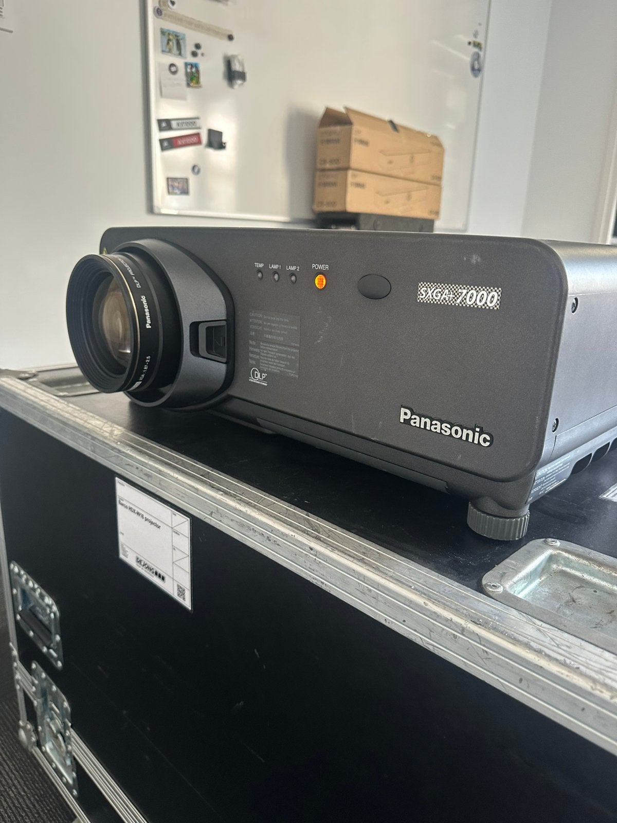 Panasonic PT-D7700 Projector, Ophalen, Zo goed als nieuw