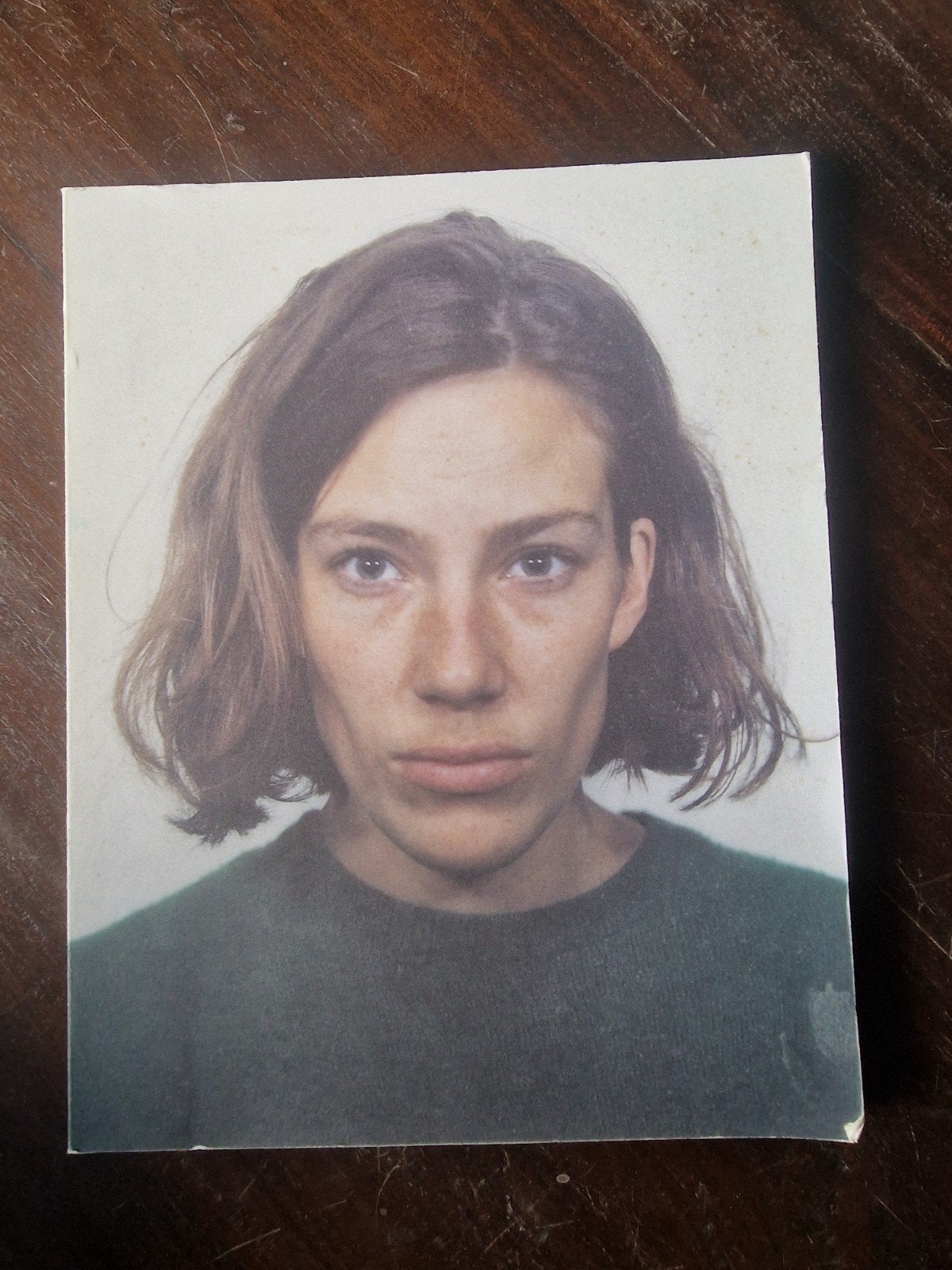 R.H. - Boek over fotografie en portretten, Ophalen of Verzenden, Gelezen, Fotografie algemeen, Cornel Bierens, Jaap Kroneman, Alex de Vries