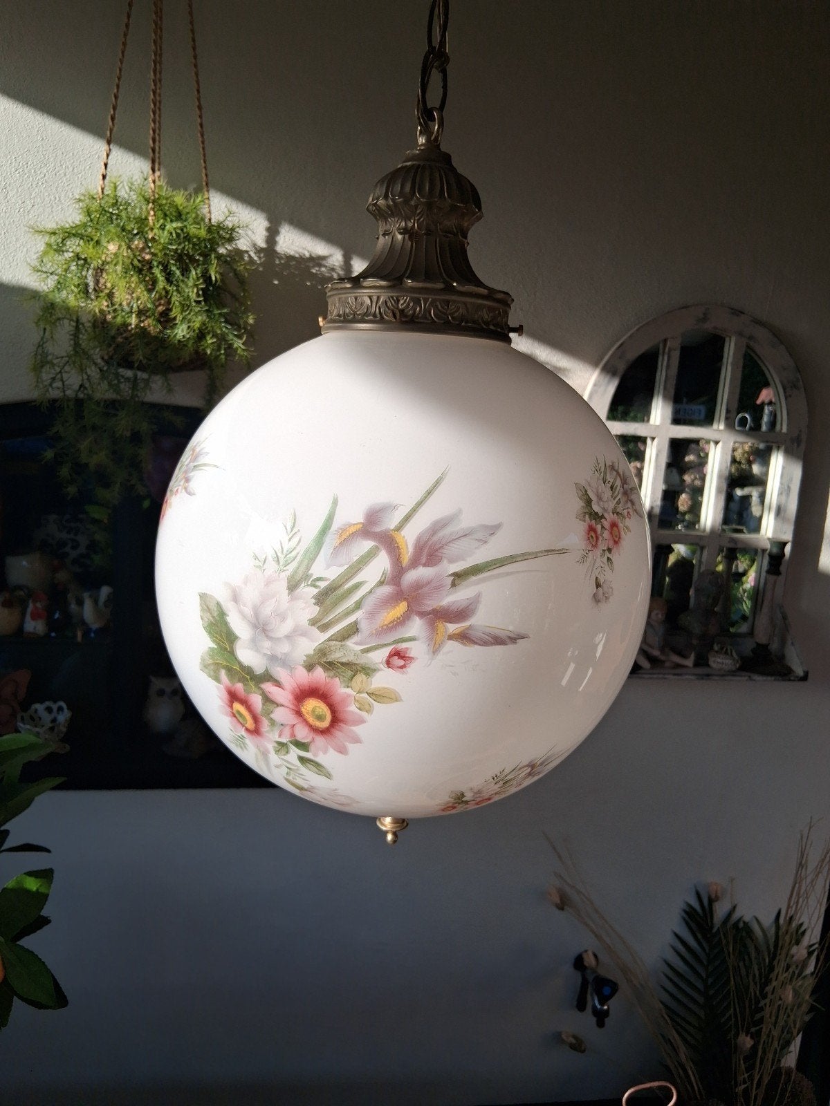 antieke  Bolvormige Hanglamp met Bloemenprint, Ophalen