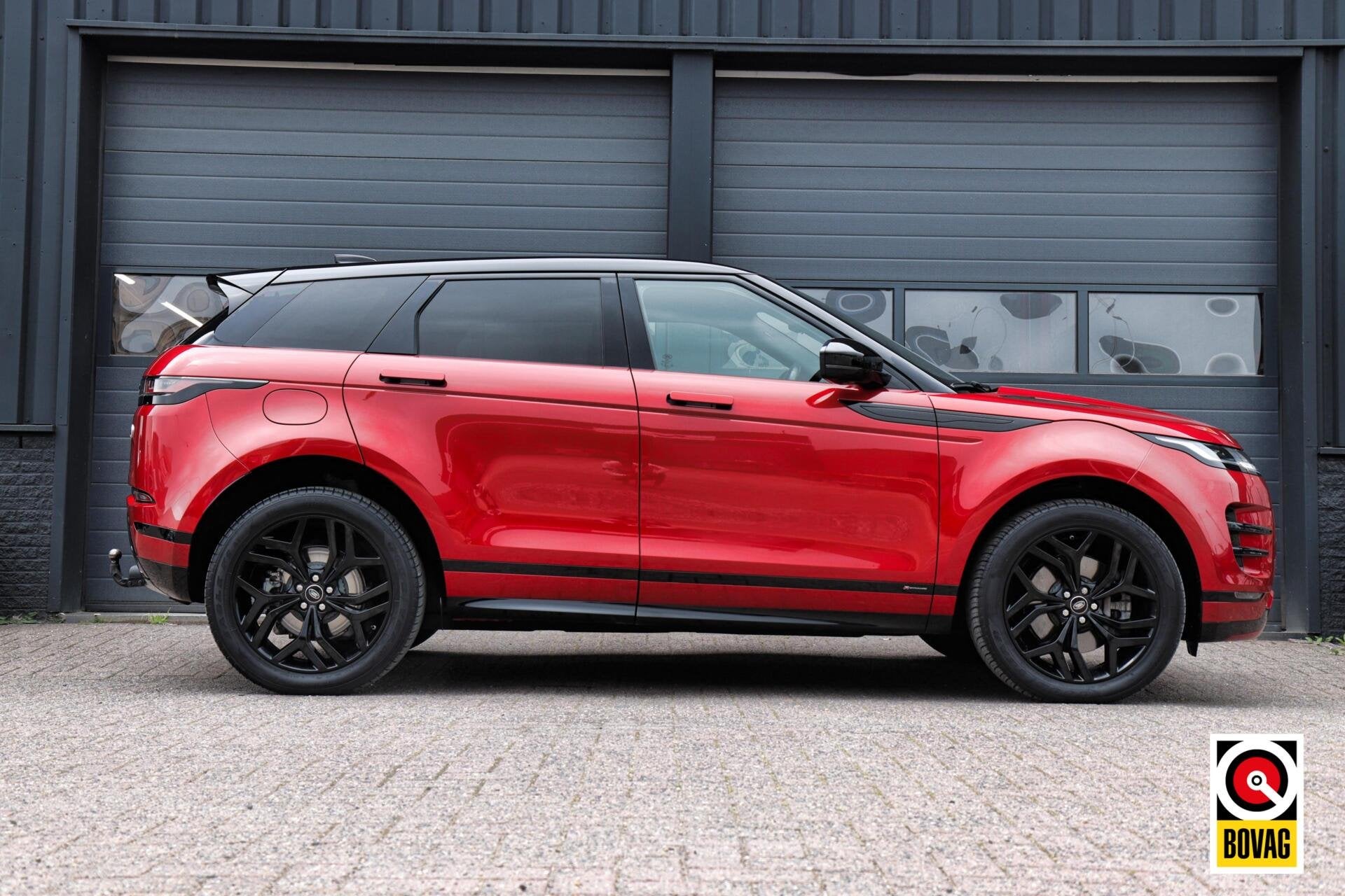 Land Rover Range Rover Evoque 1.5 P300e AWD R-Dynamic S |LED, Auto's, Land Rover, Automaat, 309 pk, Parkeersensor, Met garantie (alle)