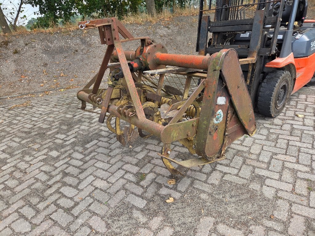 SBO spitmachine / spitfrees, Ophalen, Gebruikt