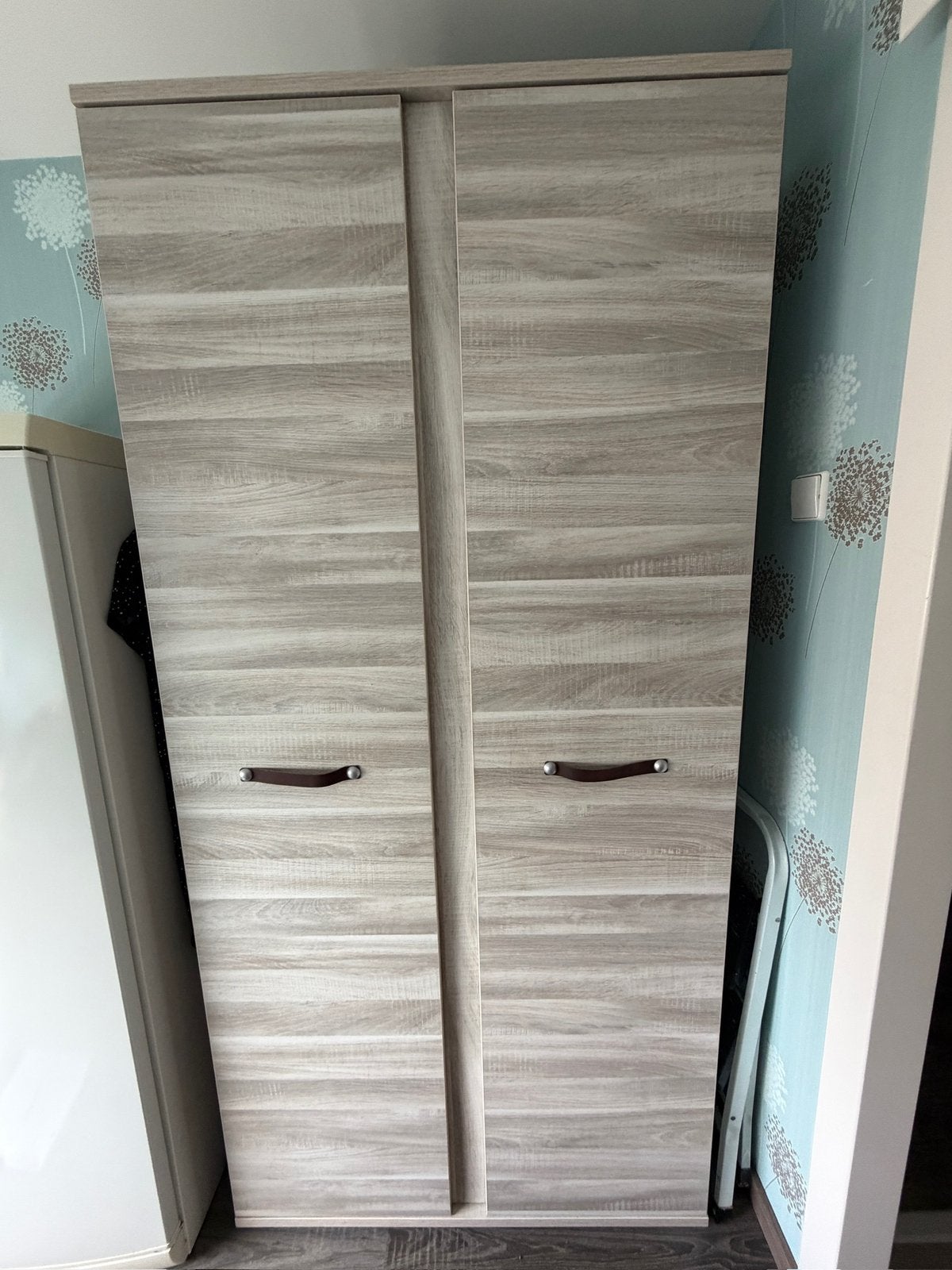 Slaapkamer set: Bureau, Kast en eenpersoonsbed., Ophalen, Gebruikt, Eenpersoons