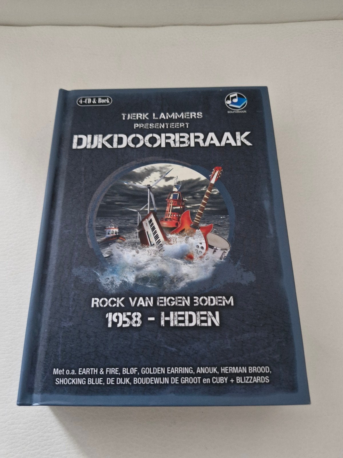 Dijkdoorbraak: Rock van Eigen Bodem 1958-Heden (4CD + Boek), Ophalen of Verzenden