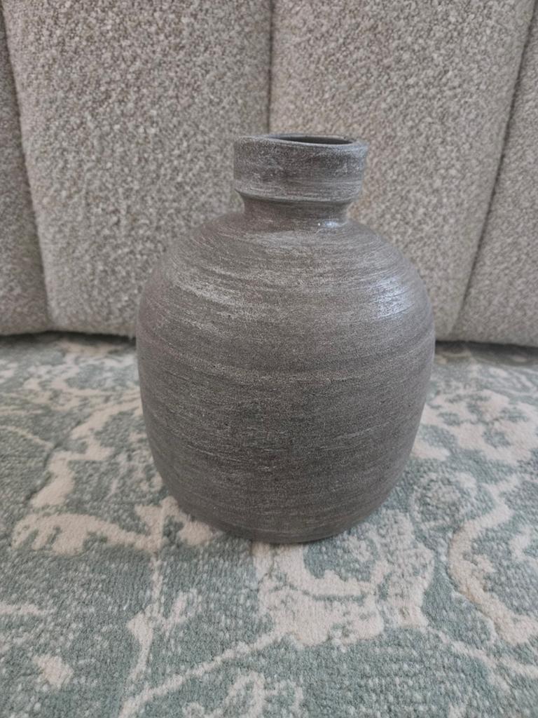 ☆OPRUIMING☆ Mooi vaasje vaas pot aardewerk met kunstbloemen, Ophalen, Gebruikt, Overige kleuren, Aardewerk of Porselein