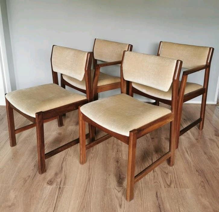 Set van 4 vintage mid-century eetkamerstoelen., Huis en Inrichting, Stoelen, Ophalen
