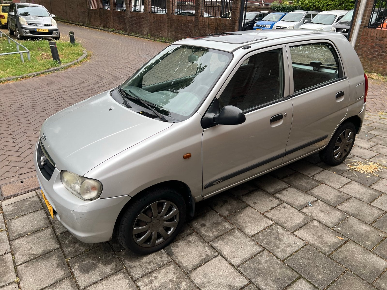 Suzuki Alto GLX 2005 met nieuwe apk, Voorwielaandrijving, 750 kg, 4 cilinders, 4 stoelen