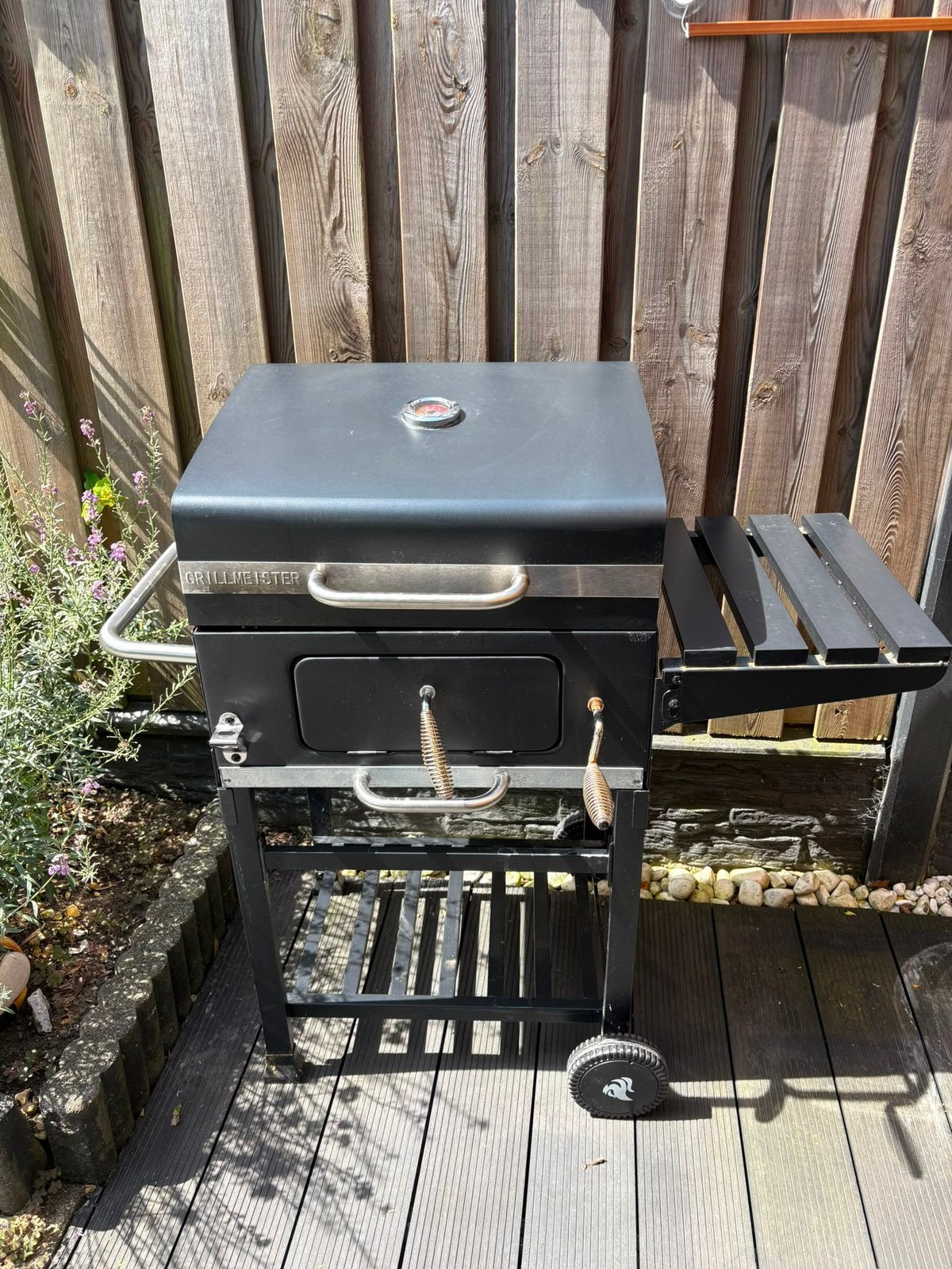 BBQ houtskool, Tuin en Terras, Houtskoolbarbecues, Zo goed als nieuw, Ophalen