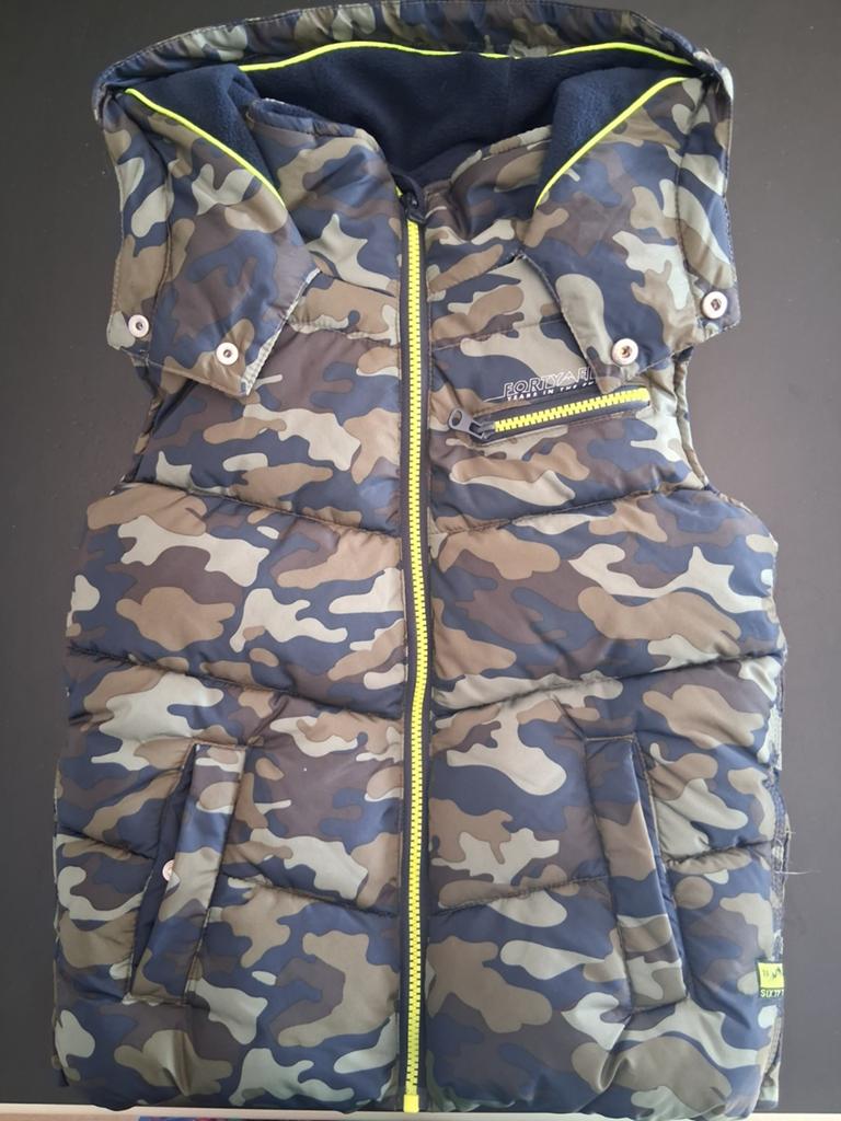 Winter herfst jas, bodywarmer jongens 134 140, Ophalen of Verzenden, Gebruikt, Onbekend, Jongen