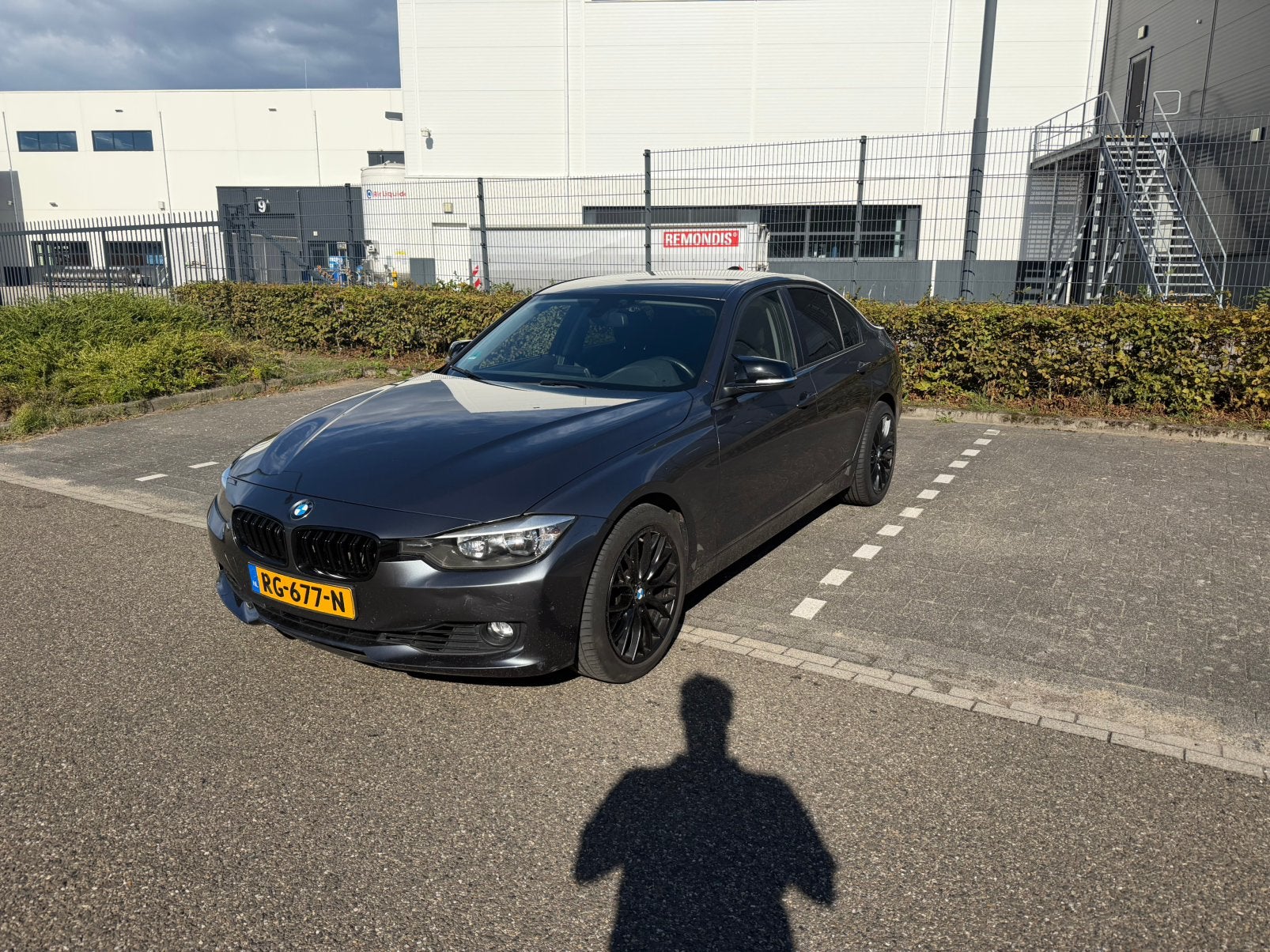 BMW 3-Serie 2.0 320I 2014 Grijs, Zwart, 4 cilinders, Metallic lak, Handgeschakeld