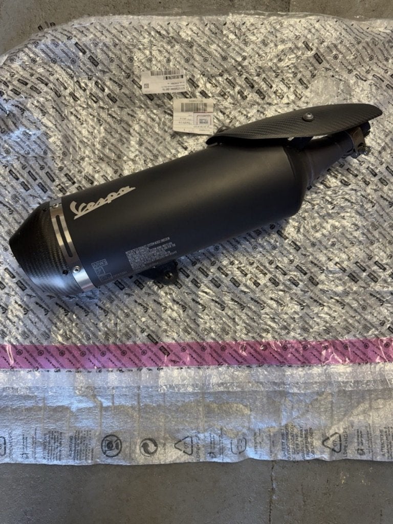Originele Piaggio Vespa GTS 300 Sport Uitlaat, Ophalen of Verzenden